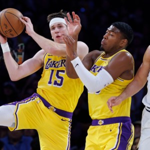 开云app-掘金输得太冤？裁判报告显示湖人获利：关键错判送里夫斯两次罚球